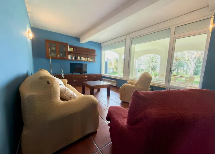 Holiday home Cintha Casa 8 Junto Al Golf De Luarca